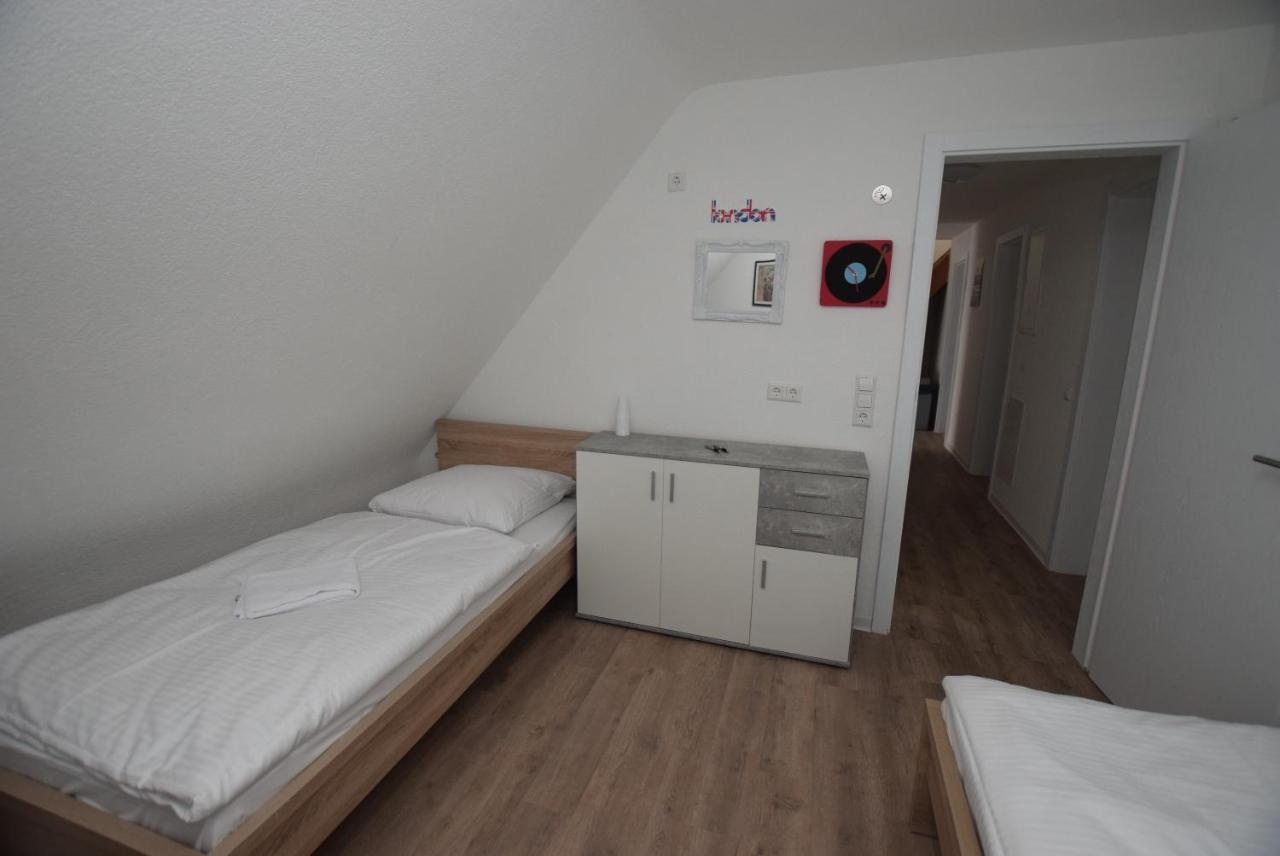 Hotel Ab Moehringen Messe Zimmer Stoccarda Esterno foto